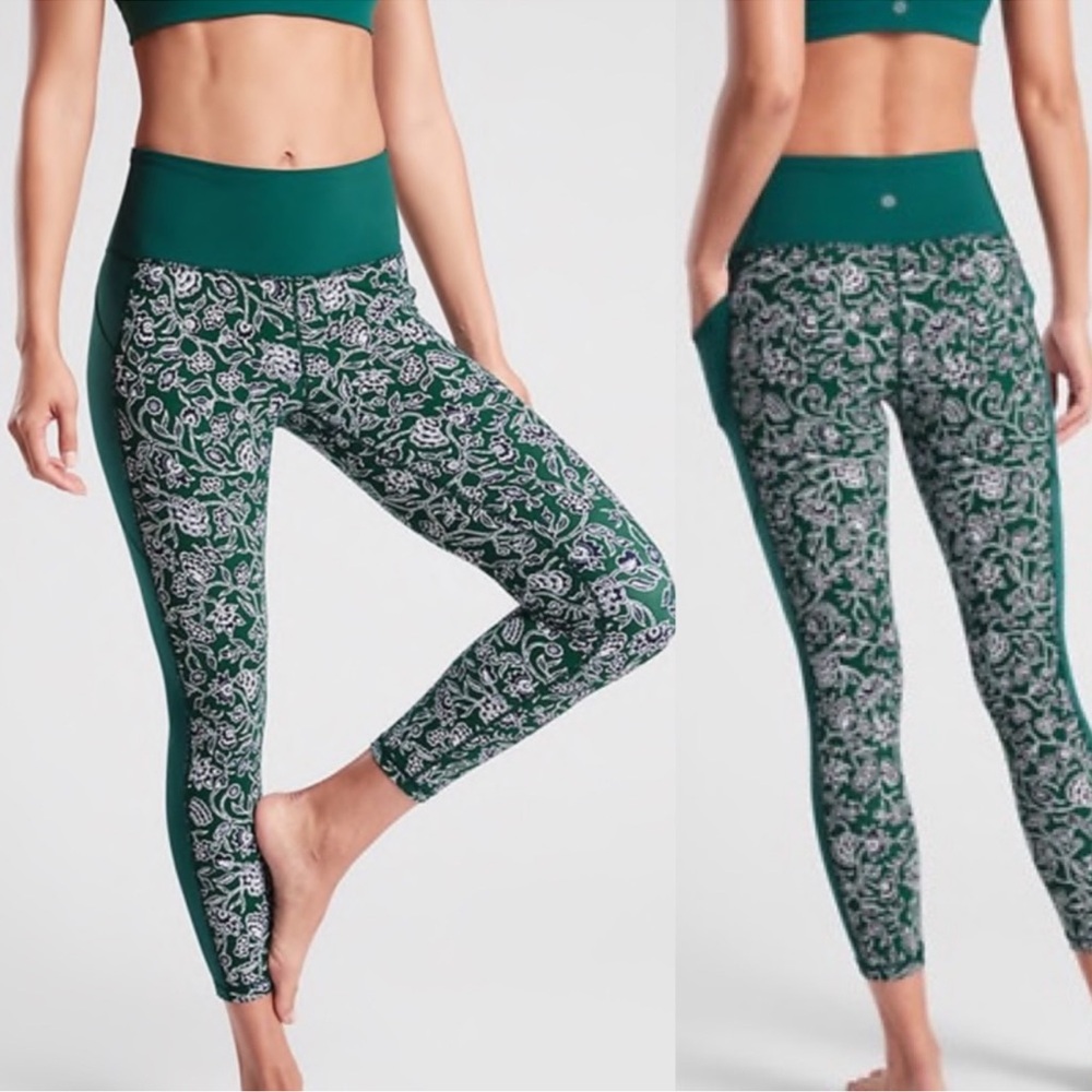 Athleta Affirmation 7/8 Leggings Green Small